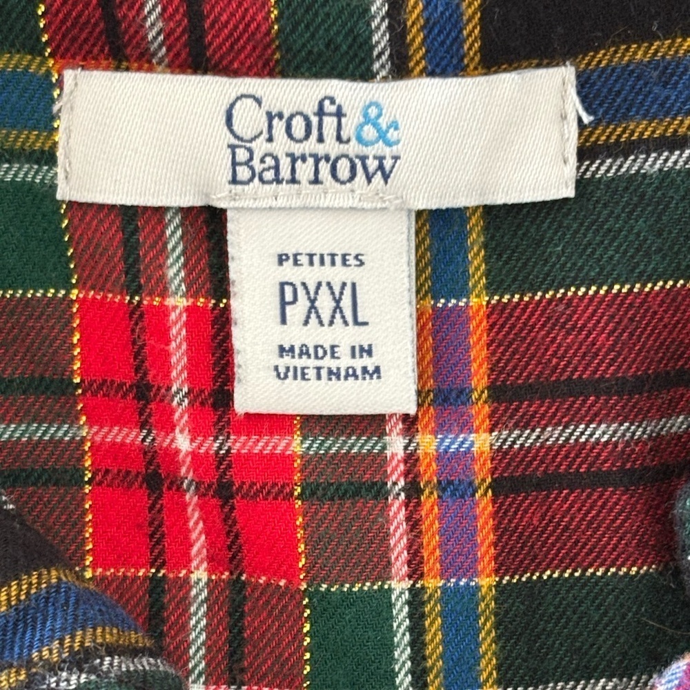 Croft & Barrow Button Down Plaid Shirt - Picture 5 of 9